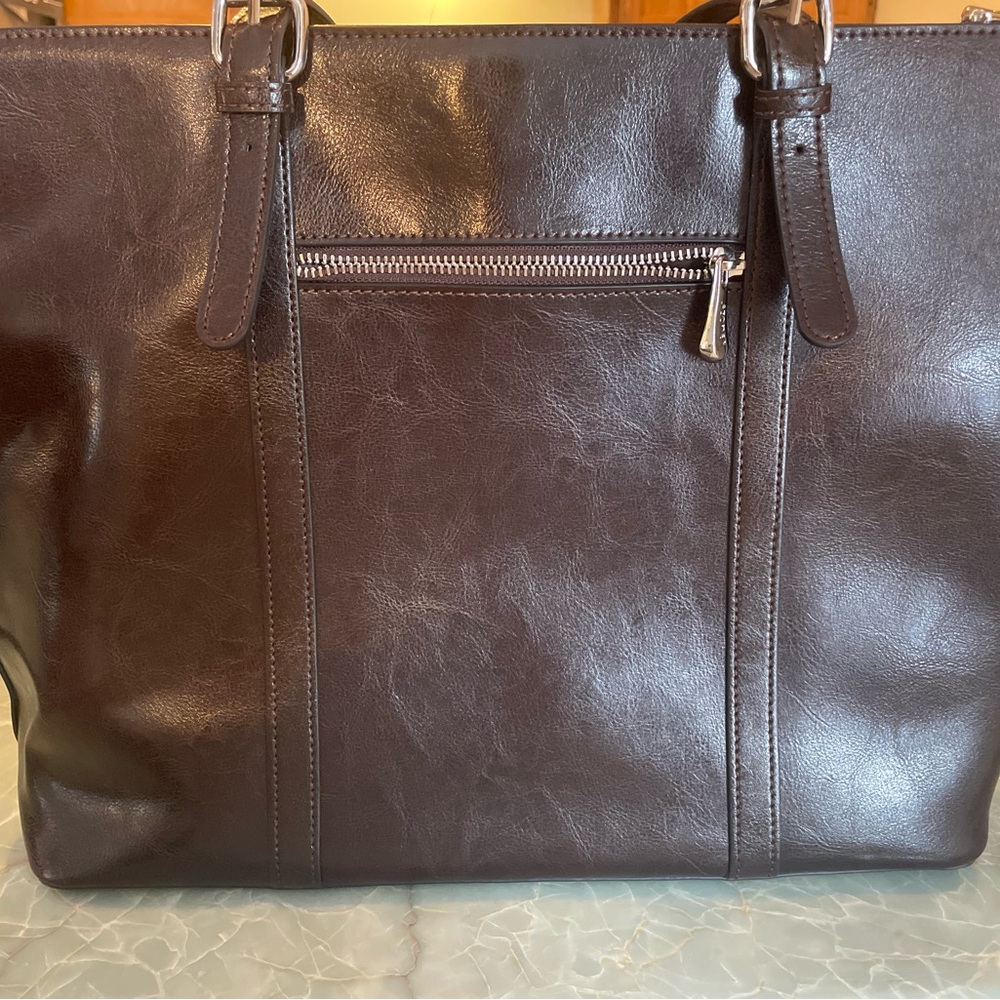 Elegant Brown Leather Tote Bag - Picture 3 of 6